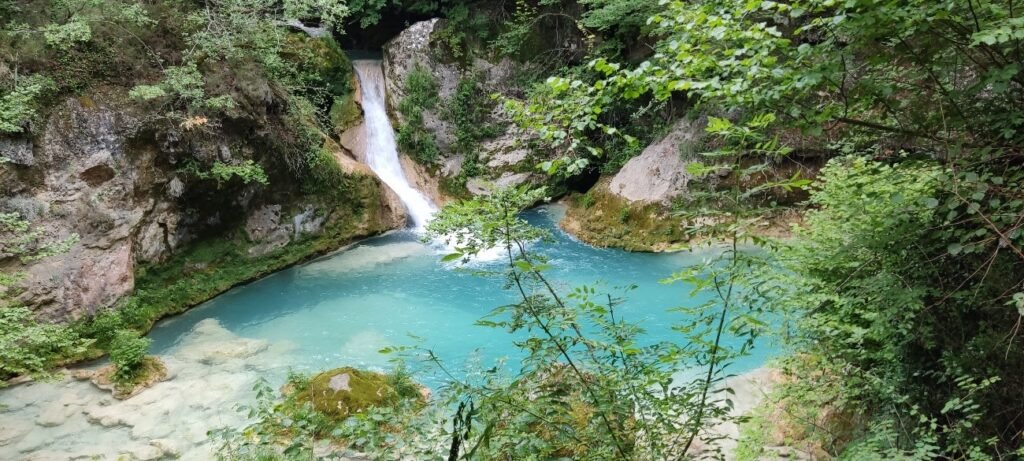 Cascada Nacedero del Urederra