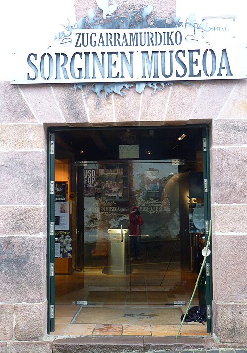 Entrada al Museo de Las Brujas de Zugarramurdi Museo de Las Brujas de Zugarramurdi