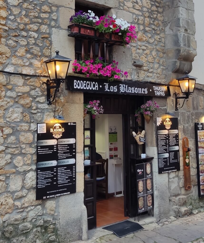 Bodeguca Los Blasones Santillana del Mar
