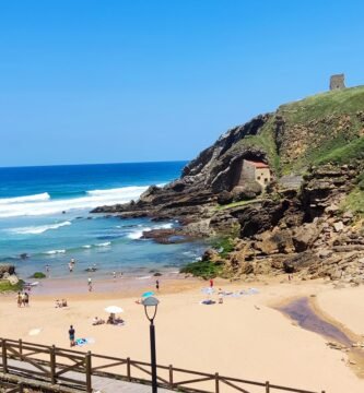 Ruta de 5 Días en coche por Cantabria Oriental