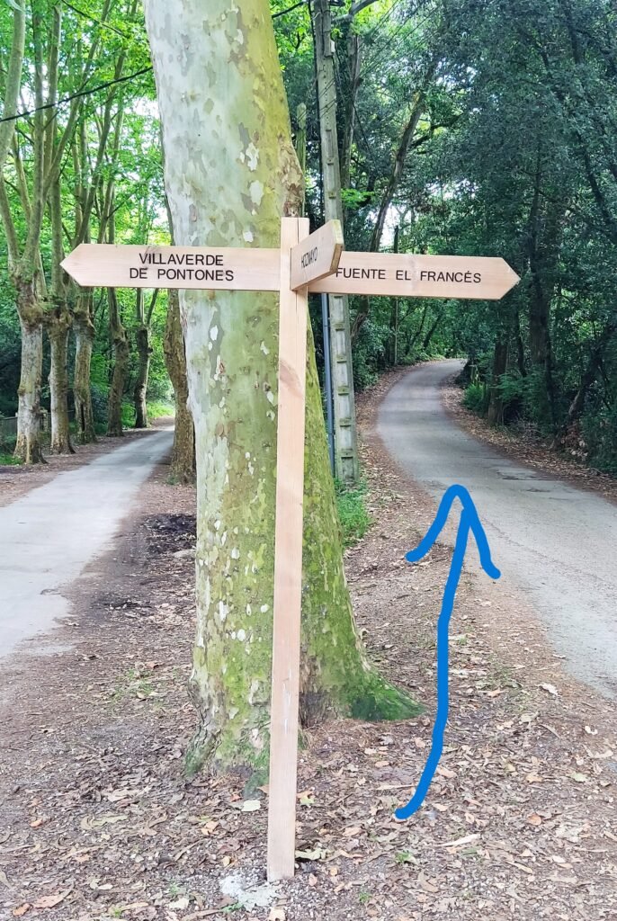 Inicio del Camino a la Fuente del Francés y la Gruta del Diablo