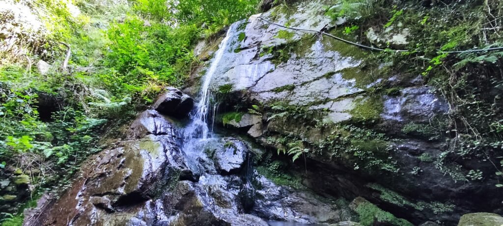 Cascada de Urgoiti o Urgoiti-ko ur-jauzia