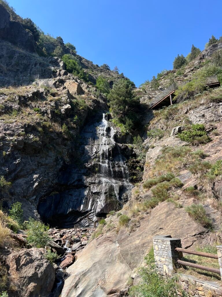 Cascada de Les Moles en Andorra